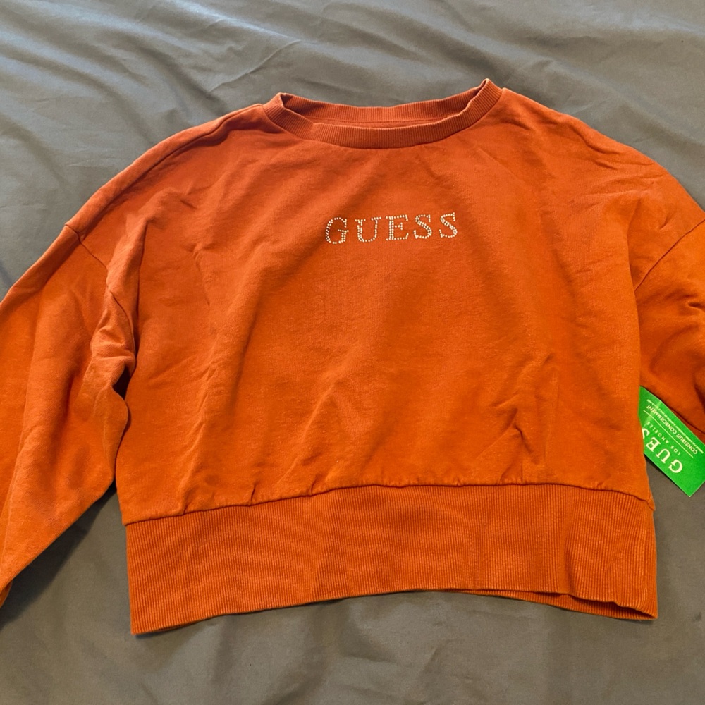 🧡 NWT Guess Orange Sweater